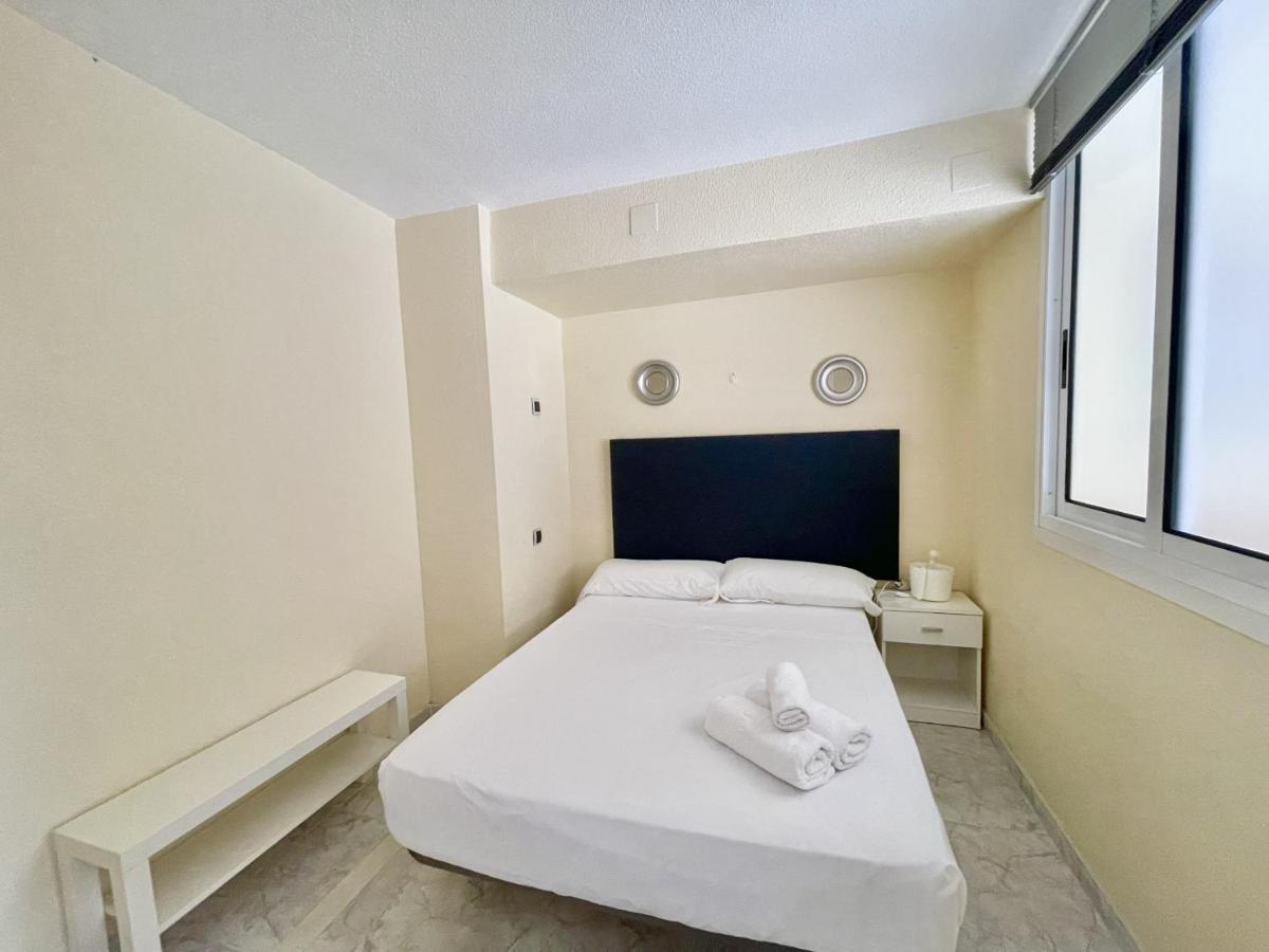 Magnificent Mediterraneo Apartment Benidorm Extérieur photo